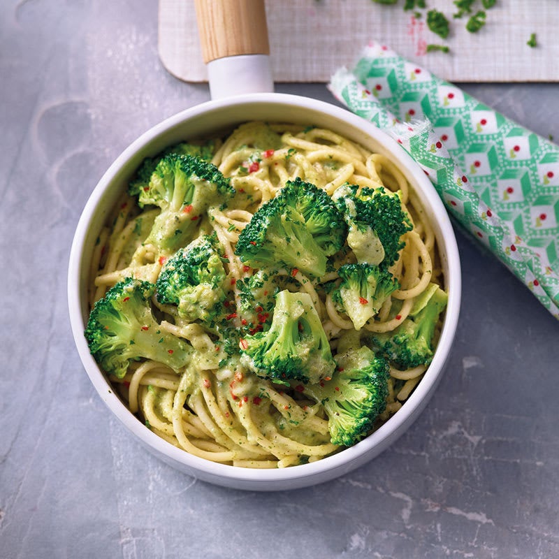 Foto Spaghetti in cremiger Broccoli-Käse-Sauce von WW