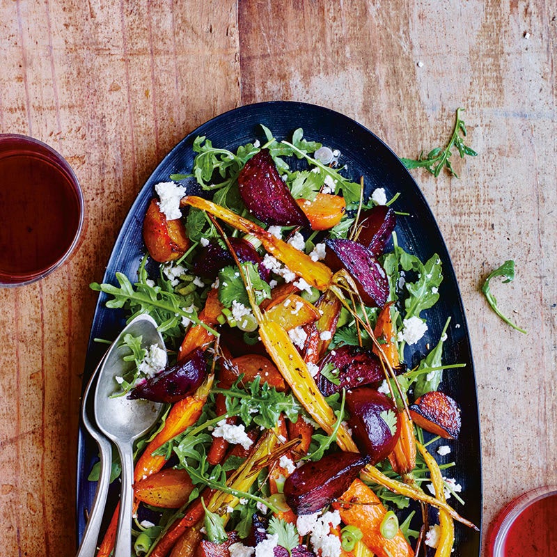 Foto Karotten-Rucola-Salat mit Bunter Rande / Karotten-Rucola-Salat mit Bunter Bete von WW