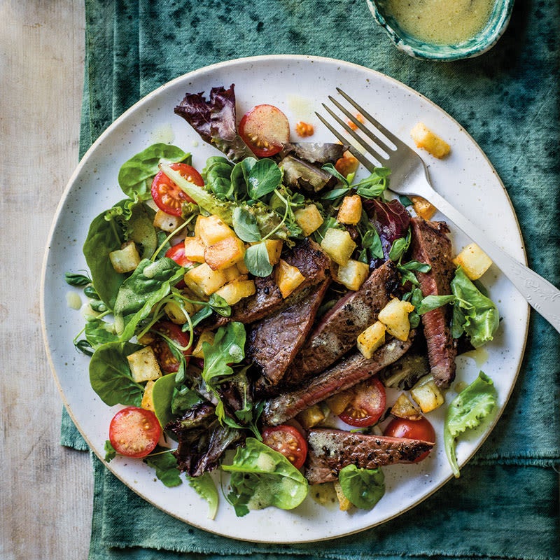 Steak-Kartoffel-Salat mit Honig-Senf-Dressing
